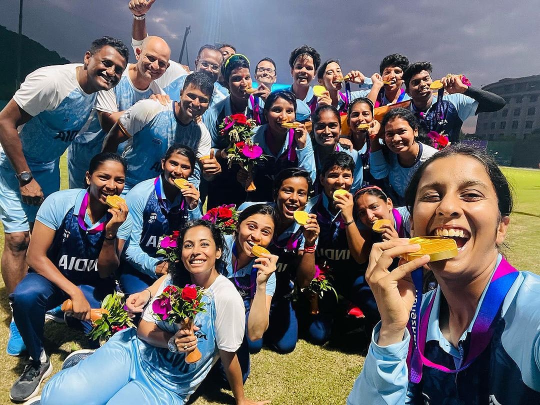 সোনা জয়ের পর ভারতের মেয়েরা