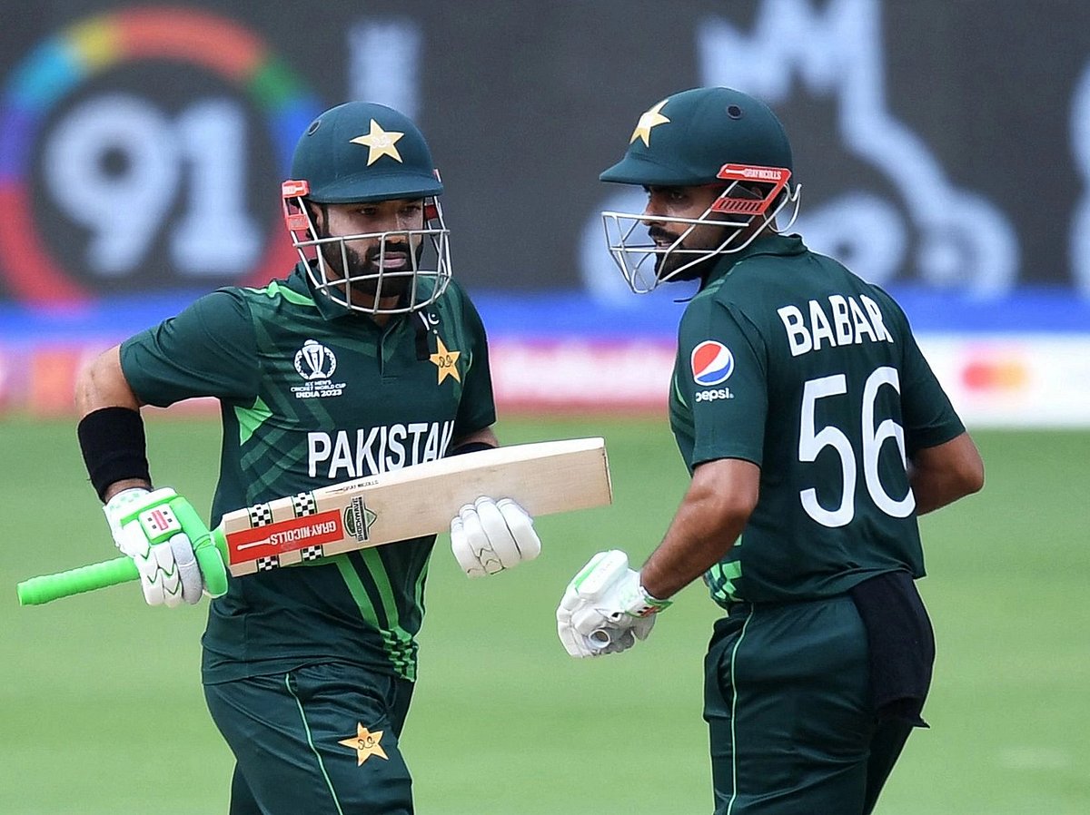 রান পেয়েছেন বাবর ও রিজওয়ান