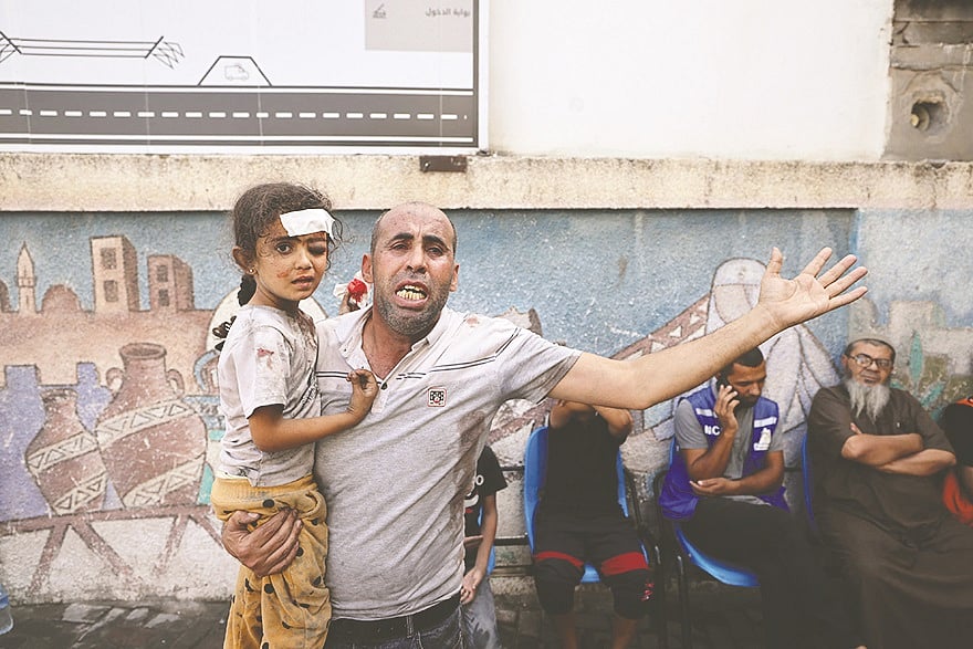 ইসরায়েলের হামলায় দক্ষিণ গাজায় আহত দুই ফিলিস্তিনি