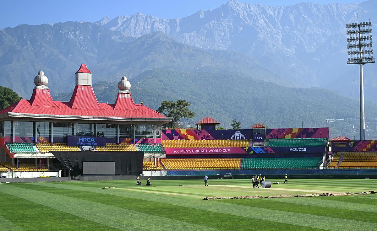 ধর্মশালার হিমাচল প্রদেশ ক্রিকেট স্টেডিয়ামের আউটফিল্ড এখন আলোচনায়