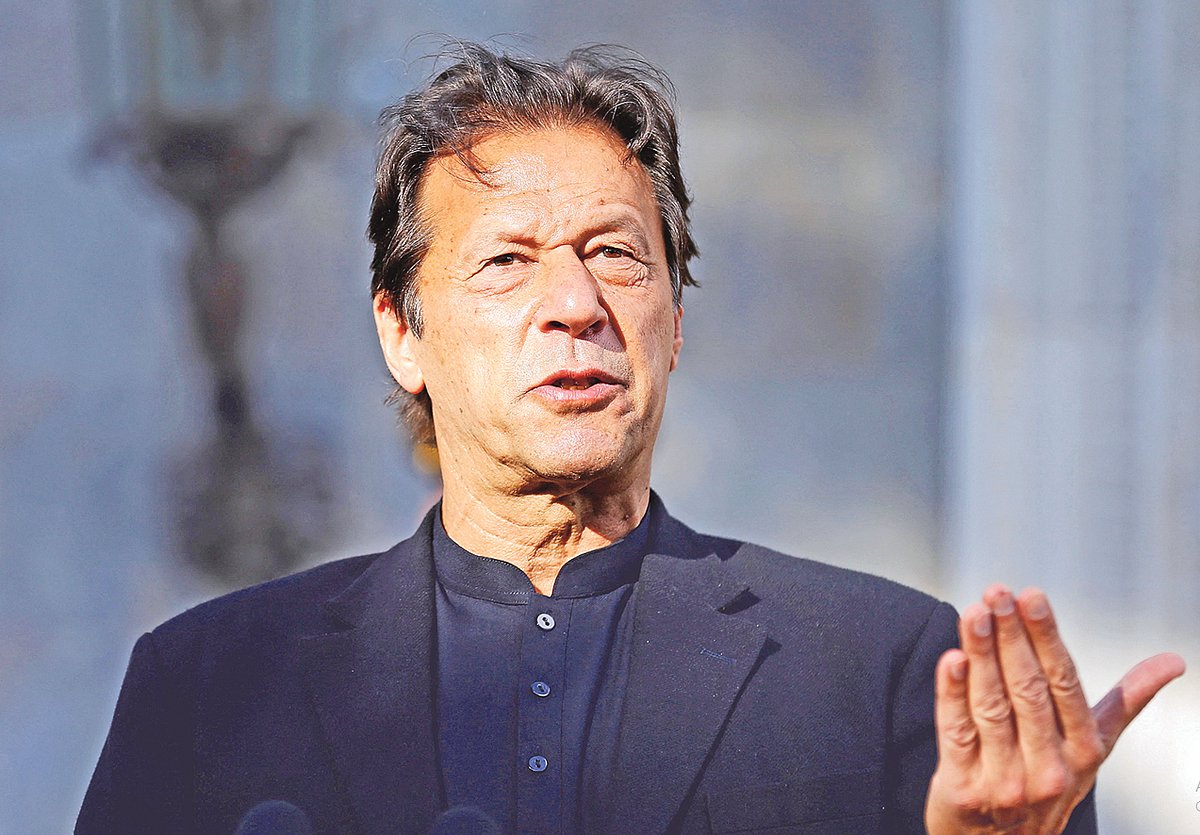 ইমরান খান