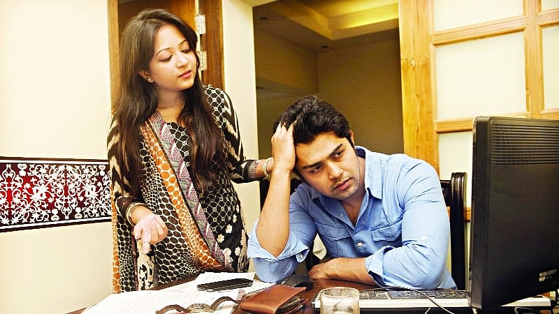 ৫-৪-৩-২-১ নিয়মটি হলো টেনশন বা উত্তেজনা কমানোর একটি দ্রুত কৌশল