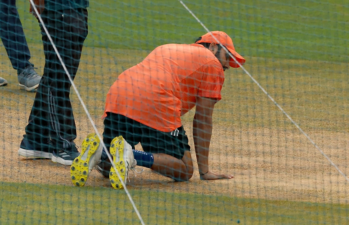 প্রথম সেমিফাইনালের পিচ বদল নিয়ে বিতর্ক চলছে