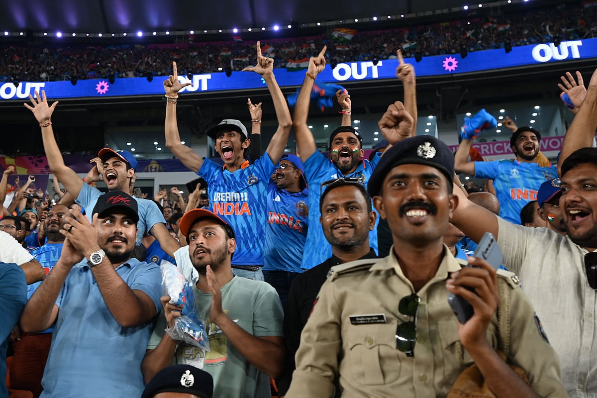 আহমেদাবাদের নরেন্দ্র মোদি স্টেডিয়ামের ফাইনালে ভারতকে হারায় অস্ট্রেলিয়া