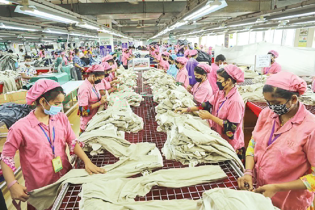 Tez ovqatda jinsiy aloqa Retro uchlik jinsiy aloqa ffm porno videolarni tomosha qilish