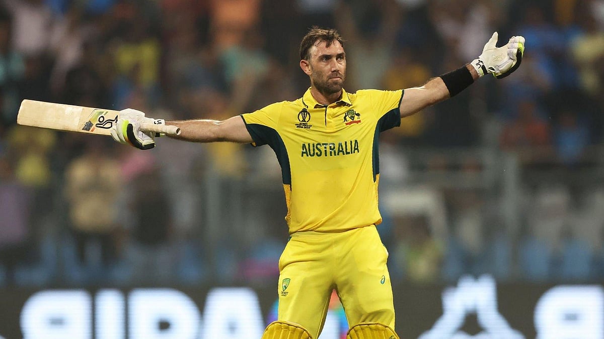 এক পায়ে ভর দিয়ে অপরাজিত ২০১!