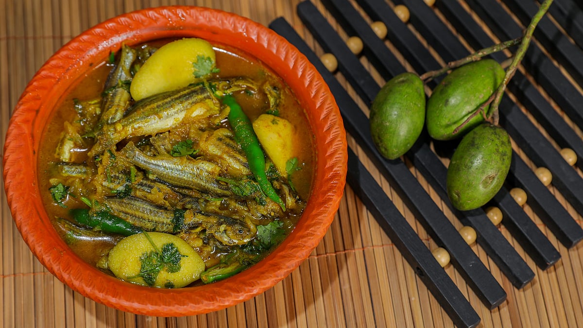 জলপাই আর টেংরা মাছে তৈরি হয়েছে এই টক