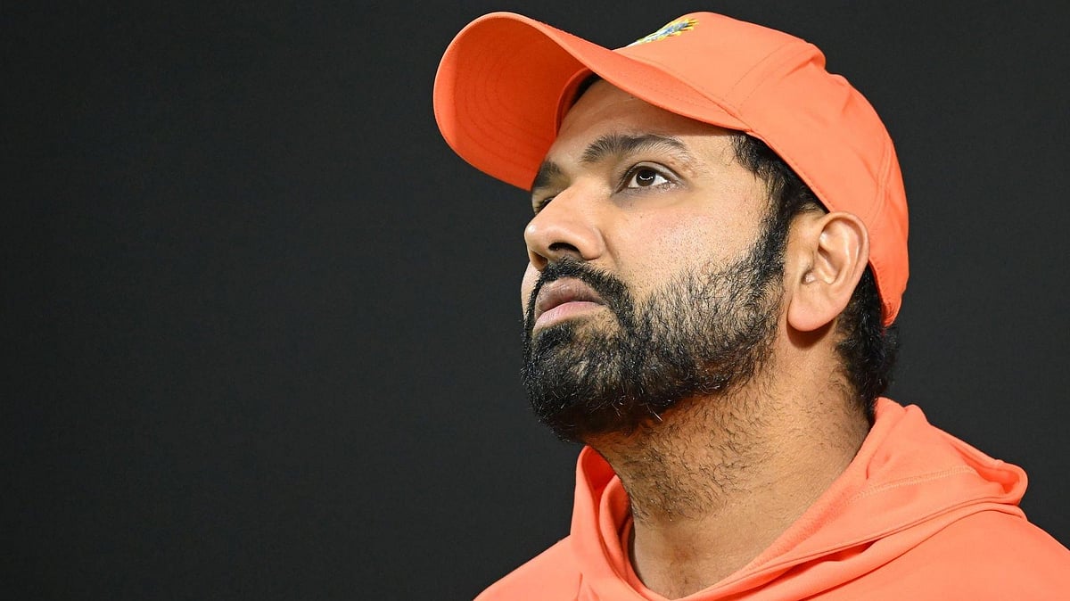 ভারতের অধিনায়ক হিসেবে বিশ্বকাপ ট্রফি উঁচিয়ে ধরার অনুভূতি কেমন হবে, কাল অনুশীলনের ফাঁকে কি সেটাই ভাবছিলেন রোহিত শর্মা