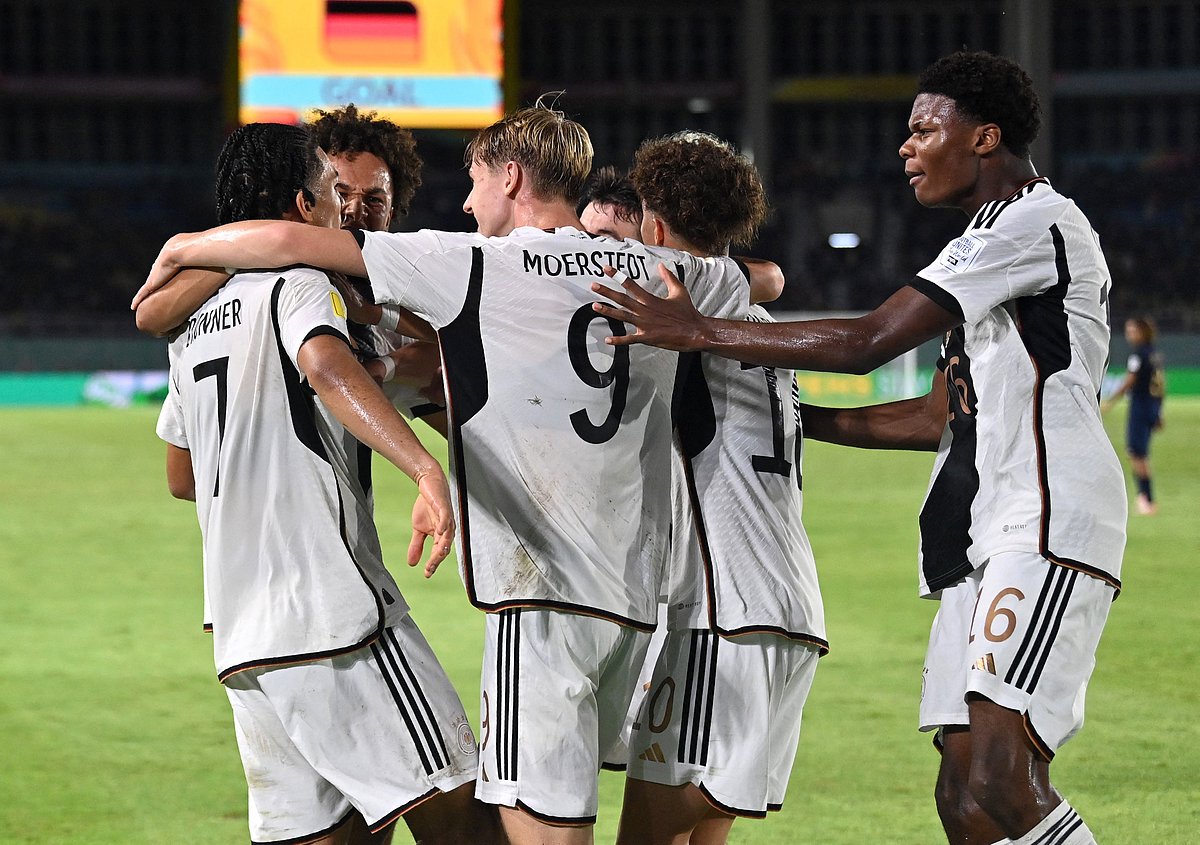 জার্মানির খেলোয়াড়দের উচ্ছ্বাস