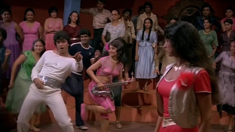 ‘ডিসকো ড্যান্সার’ সিনেমার দৃশ্য। ছবি : আইএমডিবি