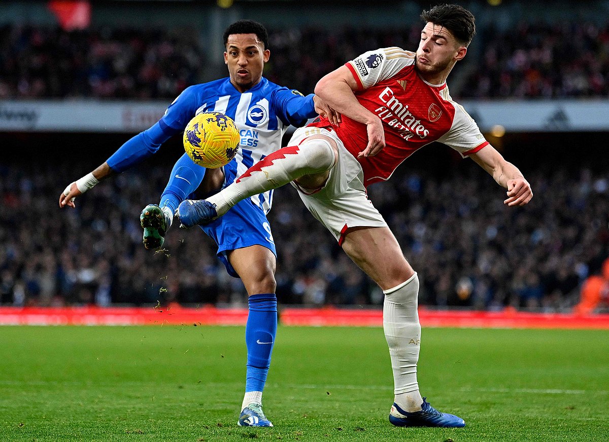 এমিরেটসে তিন ম্যাচ পর ব্রাইটনকে হারিয়েছে আর্সেনাল