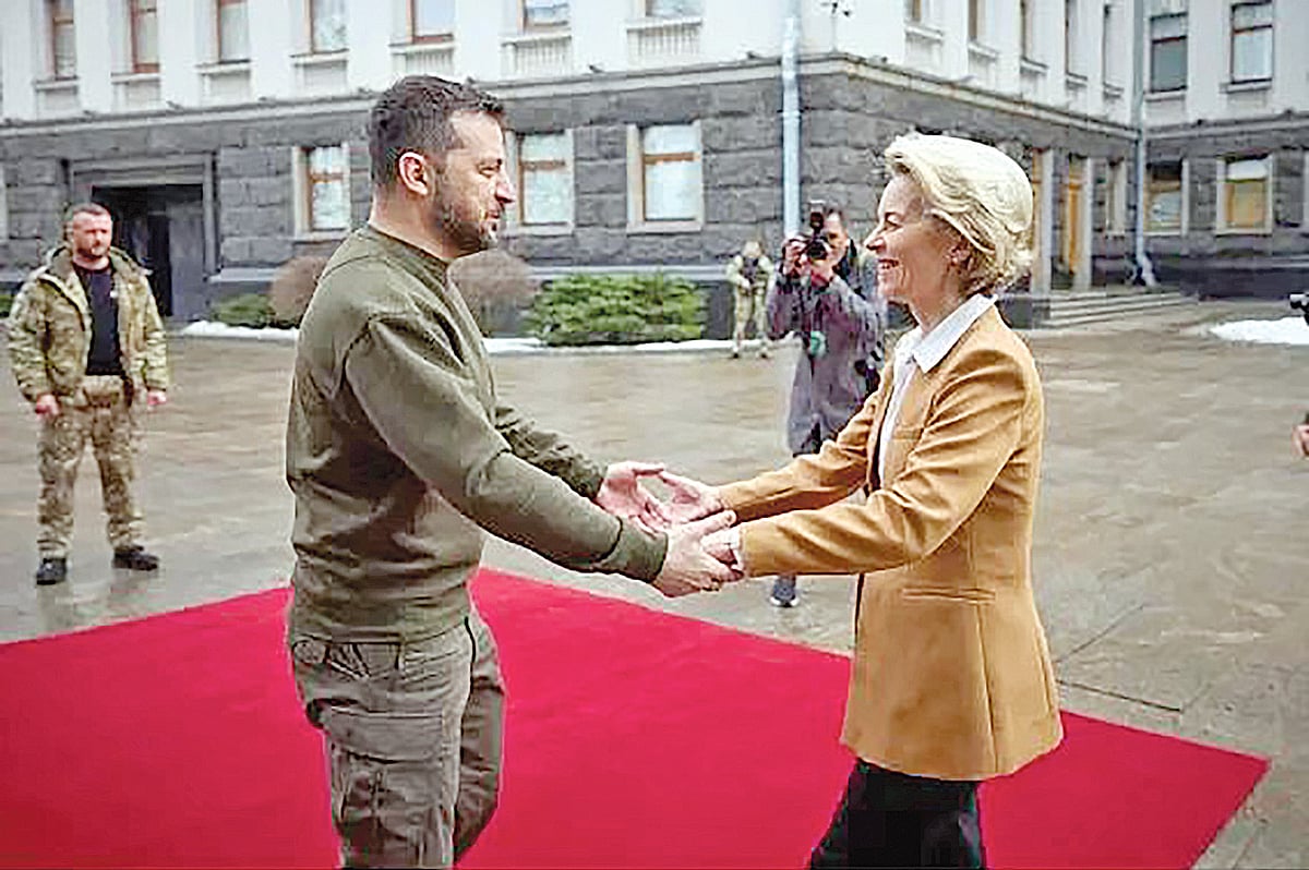 ইইউ নেতাদের উচিত সদস্য হিসেবে অন্তর্ভুক্তি নিয়ে ইউক্রেনের সঙ্গে আলোচনা শুরু করা