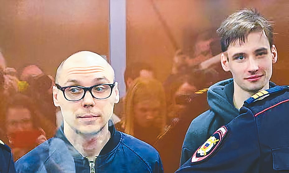 আর্তিওন কামারদিন ও ইয়েগর শতোভবা