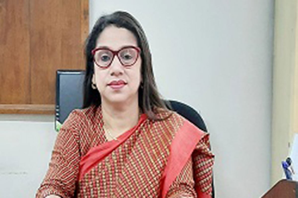 Yoriqli külotli dumba