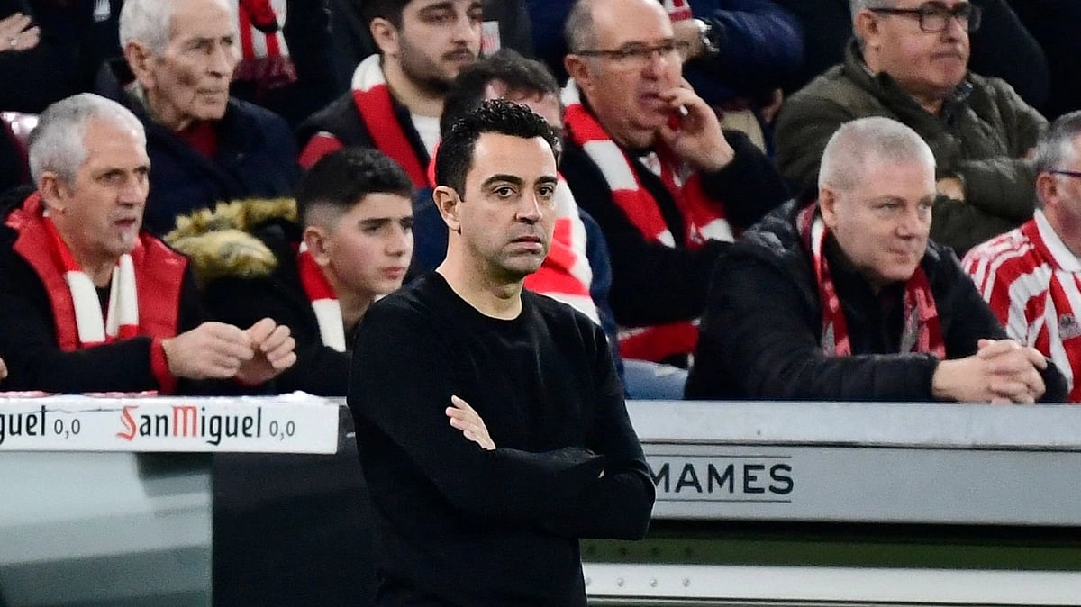 বার্সেলোনার কোচের পদ থেকে মৌসুম শেষে সরে দাঁড়ানোর ঘোষণা দিয়েছেন জাভি। এটা নিয়ে কাল তাঁকে ট্রল করেছে রিয়ালের সমর্থকেরা