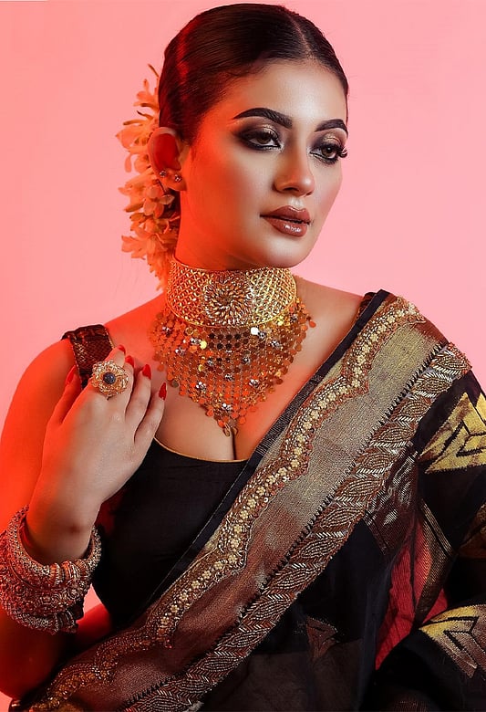 Kochada kimdir bilan tanishing va kirish joyida jinsiy aloqada boling Eng gozal qizlarning porno videolarini onlayn tomosha qiling