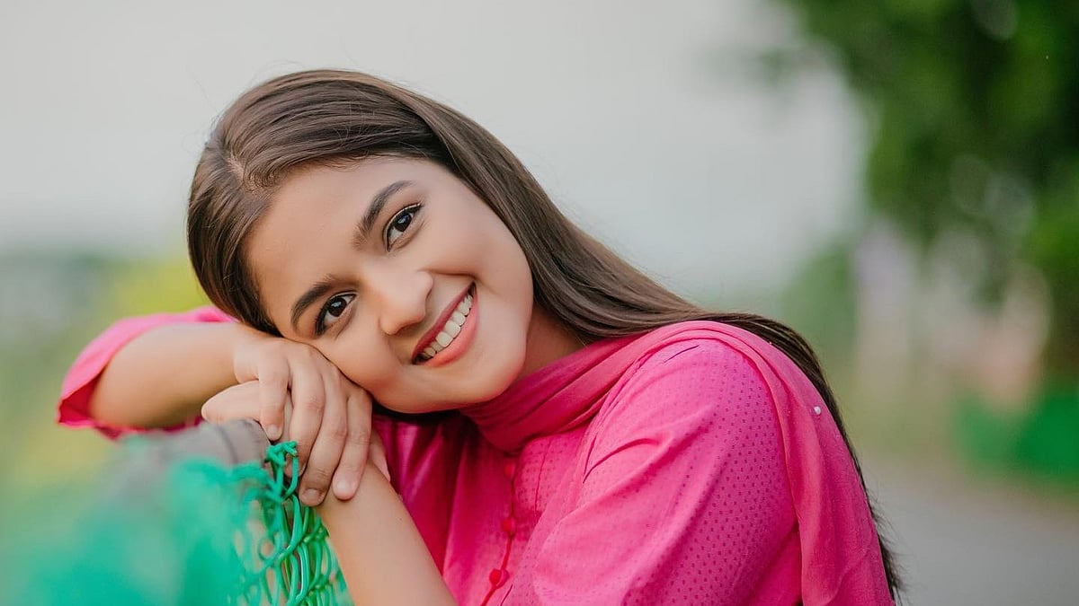 সাদিয়া আয়মান