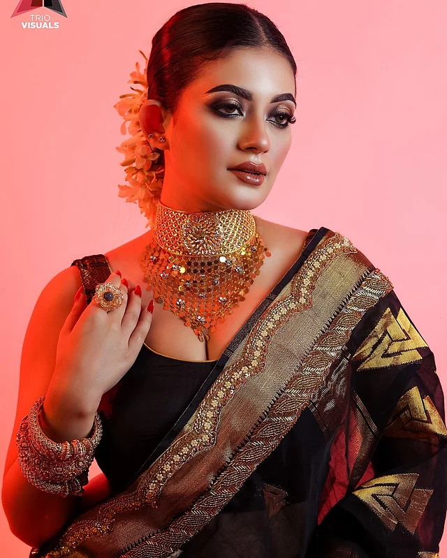 Keksa semiz ayollarning porno fotosuratlari