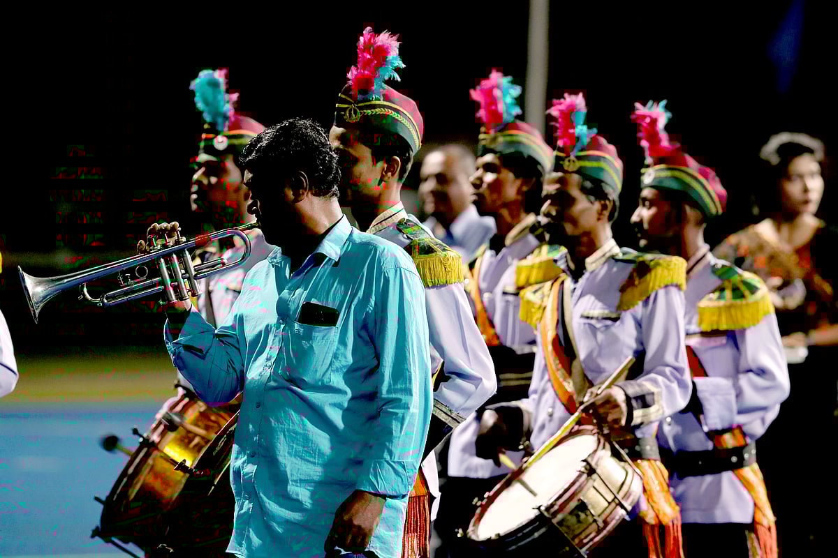 ২৭ মাস পর ক্লাব কাপ দিয়ে আজ মাঠে গড়িয়েছে ঘরোয়া হকি