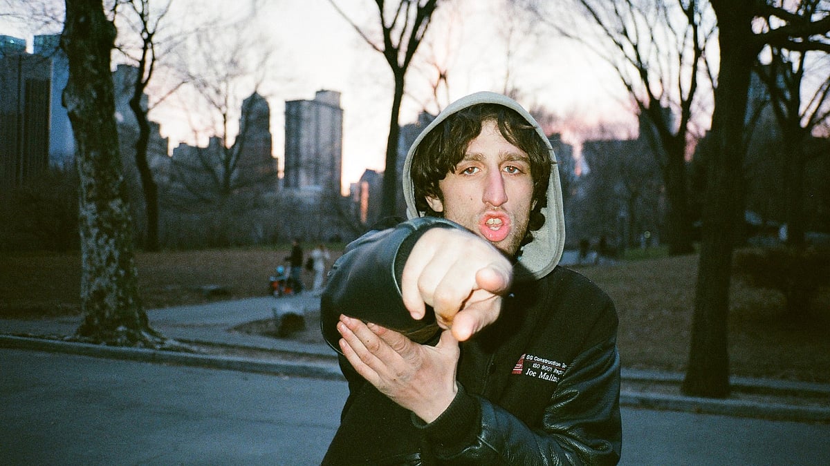 সিনেমার দৃশ্যে বাডি ডুরেস। আইএমডিবি