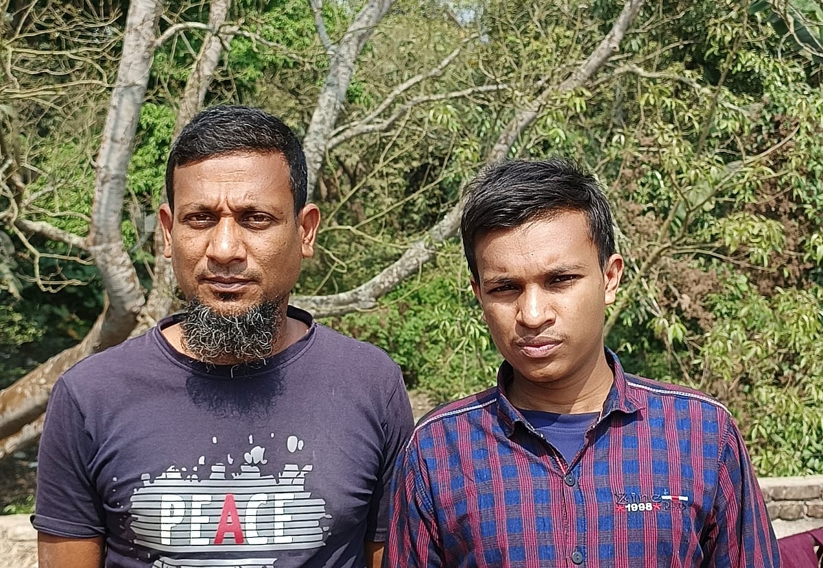 দিনমজুর বাবার সঙ্গে মেডিকেল কলেজে ভর্তি হওয়া অদম্য মেধাবী আসিবুর রহমান