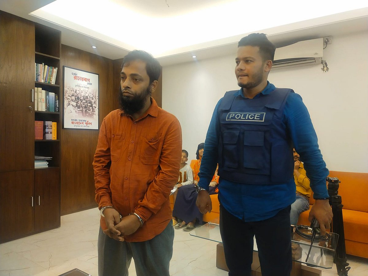 গ্রেপ্তার জাহেদ উল্লাহ বিন খালেদ