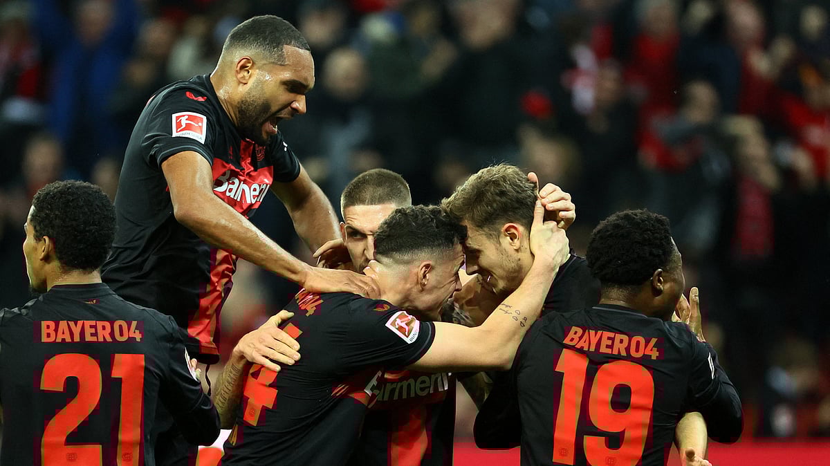 বায়ার্নকে হারিয়ে ৫ পয়েন্ট এগিয়ে গেছে লেভারকুসেন। ছবিটি স্তানিসিচের প্রথম গোলের পর