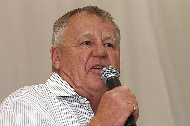 দক্ষিণ আফ্রিকার সাবেক ক্রিকেটার ও কোচ মাইক প্রক্টর