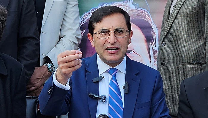 ইমরান খানের দল পিটিআইয়ের চেয়ারম্যান গহর আলী খান