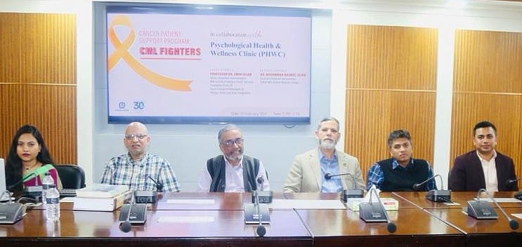 মানসিক সহায়তা দেওয়ার জন্য সিলেটের মাউন্ট অ্যাডোরা হাসপাতালের সেমিনার কক্ষে ৩০টি ক্যানসার রোগীর পরিবারের সদস্যদের নিয়ে অনুষ্ঠানের আয়োজন করা হয়