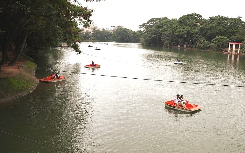 ধানমন্ডি লেক