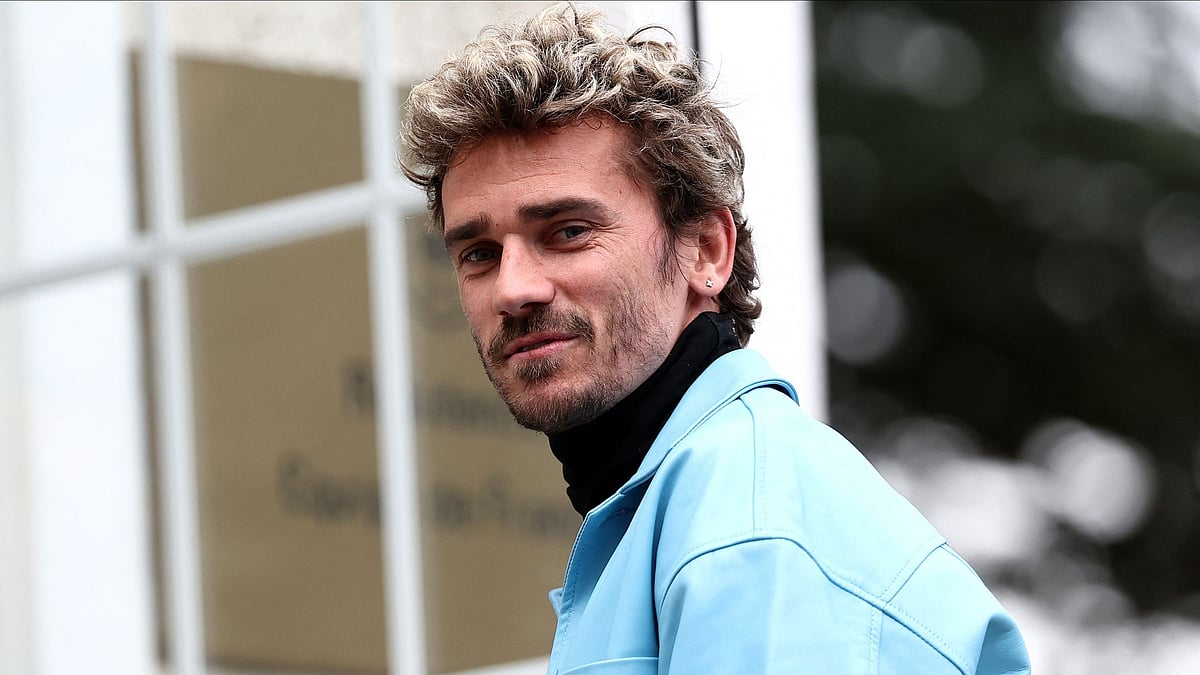 ২০১৭ সালের পর প্রথমবার গ্রিজমানকে ছাড়া আন্তর্জাতিক ম্যাচ খেলবে ফ্রান্স