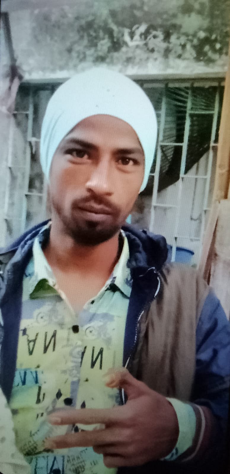 ঢাকার মিরপুরে কুপিয়ে হত্যা করা হয় মো. ফয়সালকে