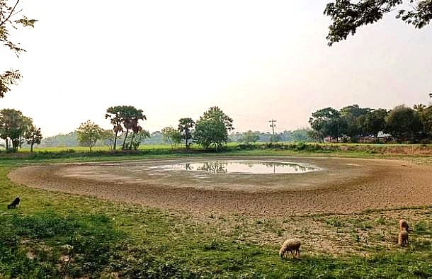 ‘বরেন্দ্র এলাকায় মাত্রাতিরিক্ত সেচের কারণে ভূগর্ভস্থ পানি ক্রমাগত নেমে যাচ্ছে।’