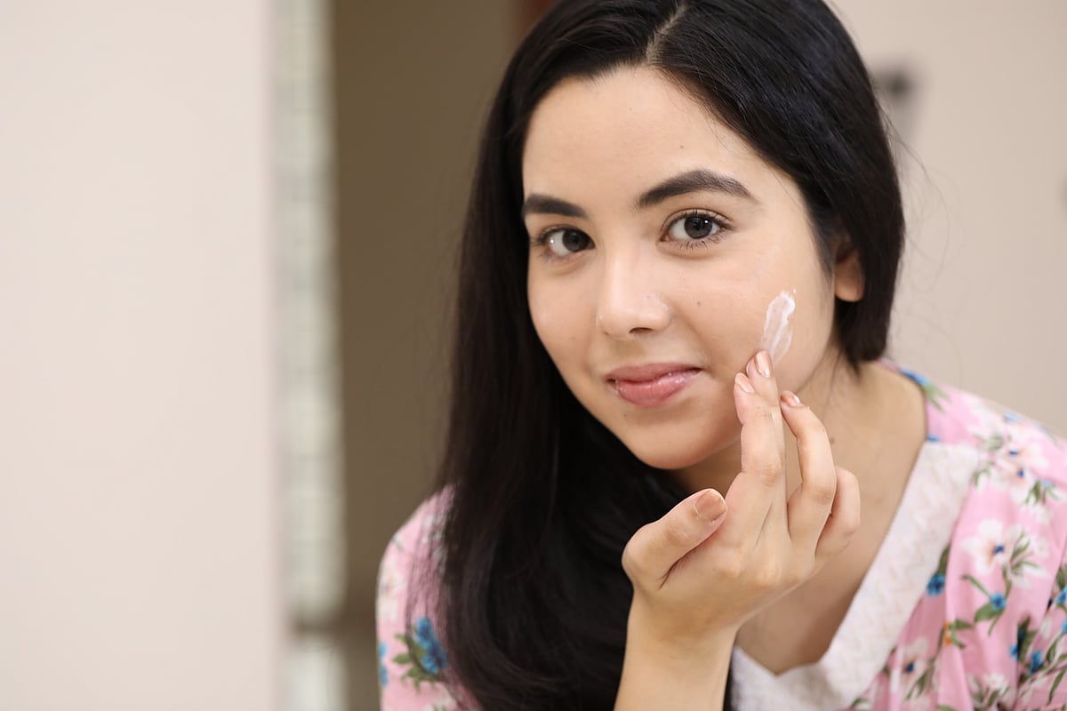 মুখের ত্বকে ভুল জিনিস প্রয়োগ করাটা বিপদের কারণ হয়ে উঠতে পারে