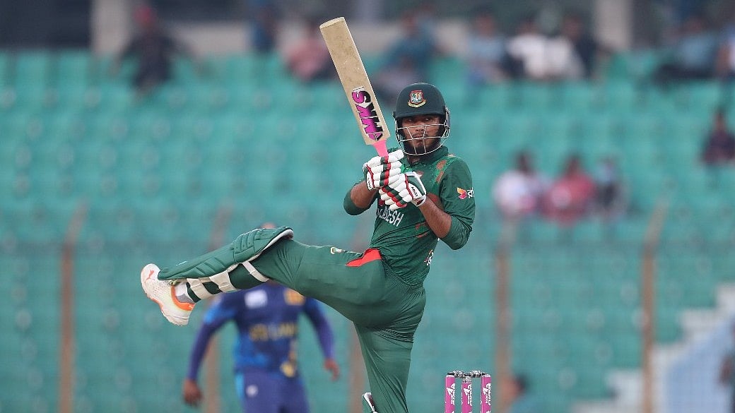 রিশাদ হোসেন আজও ব্যাট হাতে বিধ্বংসী ছিলেন। তাঁর অপরাজিত ইনিংসে জিতেছে বাংলাদেশ
