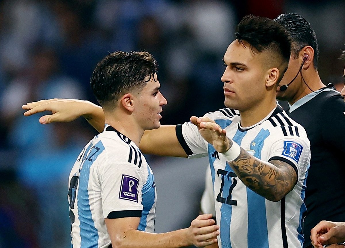 হুলিয়ান আলভারেজ ও লাওতারো মার্তিনেজ