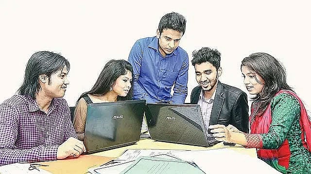 প্রতীকী ছবি: প্রথম আলো