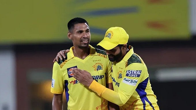 উইকেট পাওয়ার সতীর্থ রবীন্দ্র জাদেজার অভিনন্দন পেলেন মোস্তাফিজ