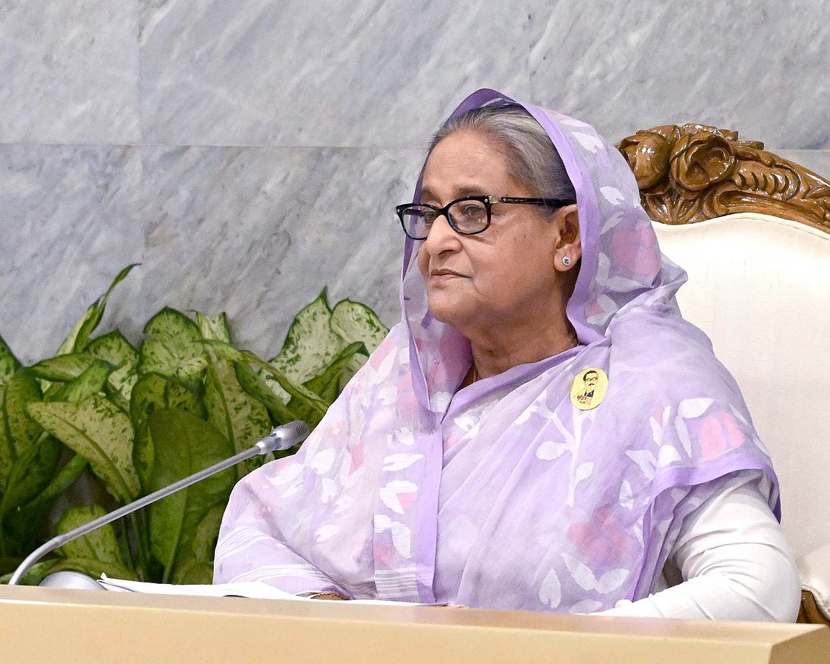 প্রধানমন্ত্রী শেখ হাসিনার সভাপতিত্বে অনুষ্ঠিত হয় মন্ত্রিসভার বৈঠক। ১৩ মার্চ