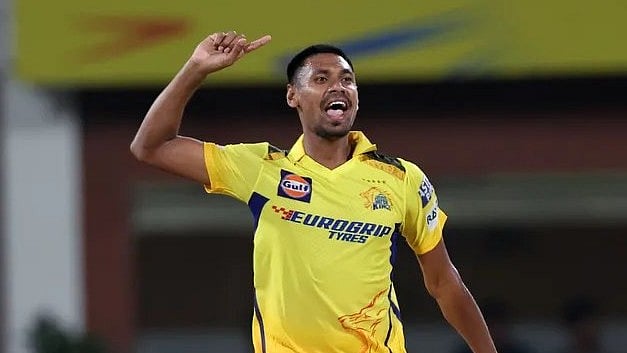 উইকেট শিকারের আনন্দ মোস্তাফিজের। কাল রাতে চেন্নাই–বেঙ্গালুরু আইপিএলের উদ্বোধনী ম্যাচে