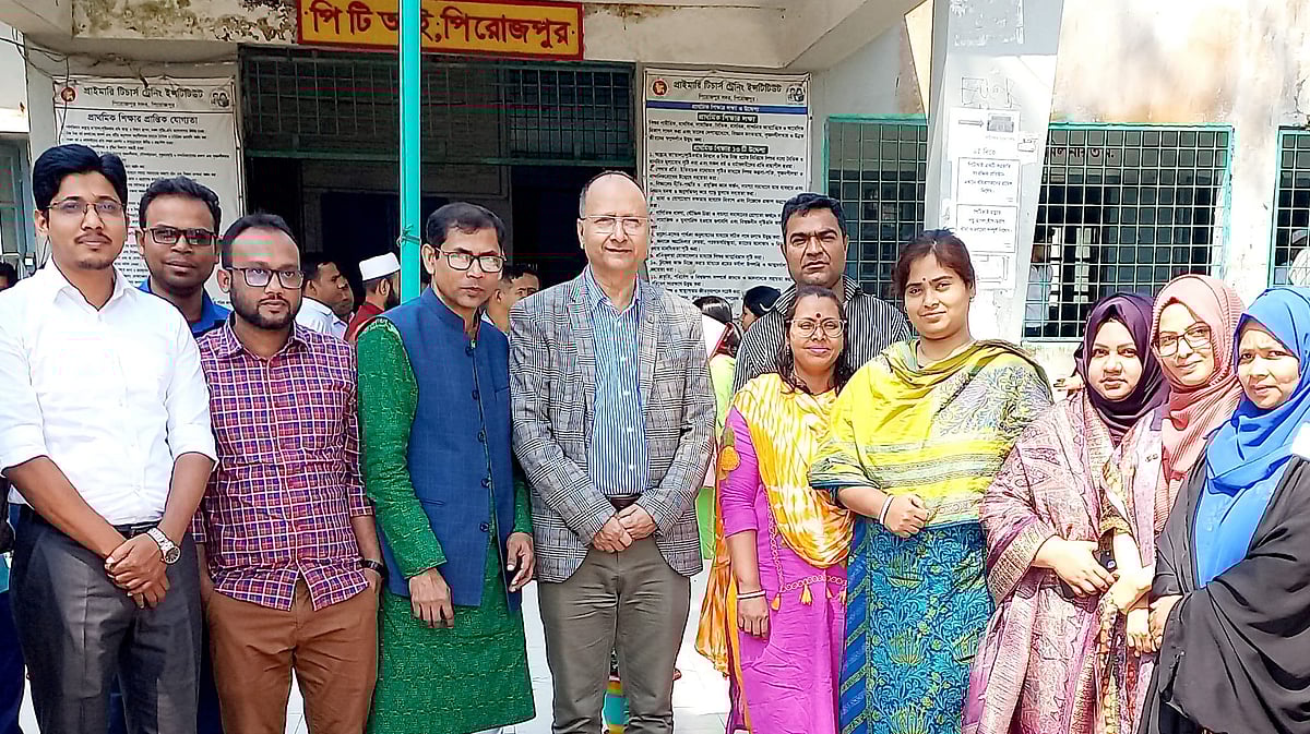 আইসিটি ইন এডুকেশন ট্রেনিং পরিদর্শন করেন পিইডিপি-৪–এর অতিরিক্ত মহাপরিচালক উত্তম কুমার দাশ