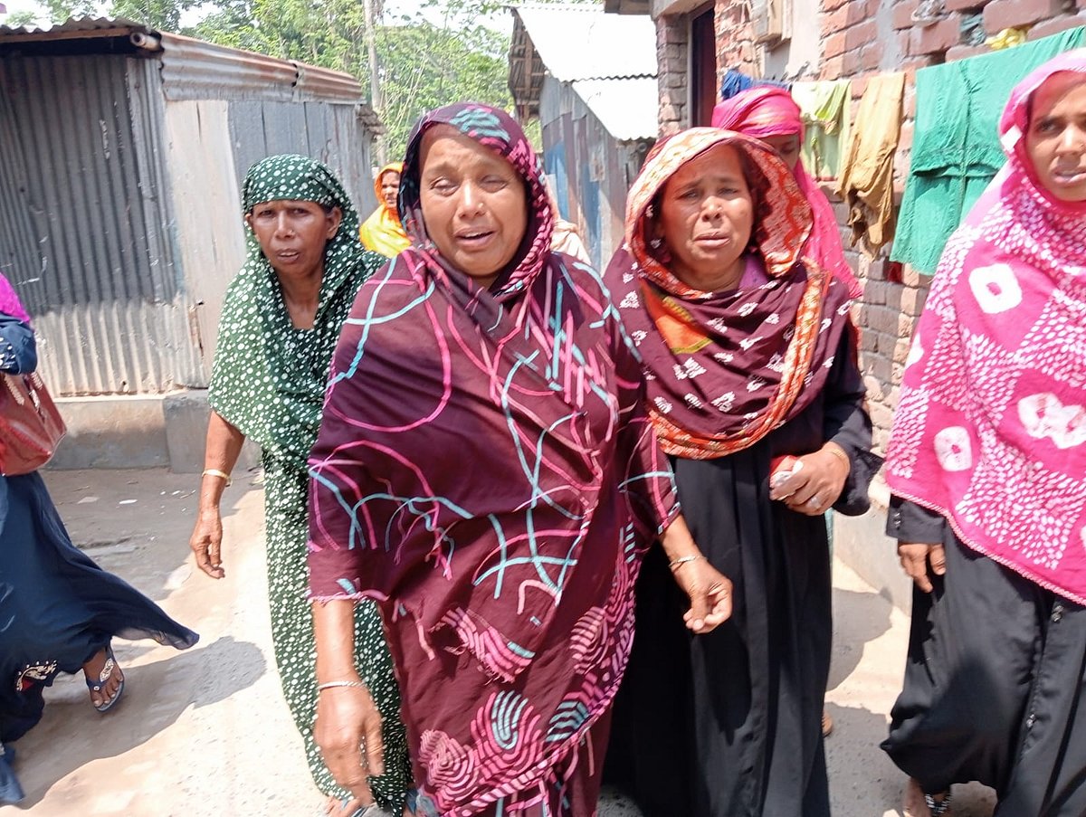 ঝিনাইদহের কালীগঞ্জে তুচ্ছ ঘটনায় সংঘর্ষে নিহত আক্তার হোসেনের স্বজনদের আহাজারি