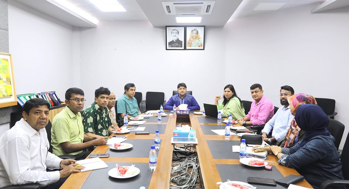 বিশ্ববিদ্যালয়ের শিক্ষার্থীদের ফ্রিল্যান্সিংয়ের দক্ষতা বৃদ্ধিতে উদ্যোগ নেবে ইউজিসি