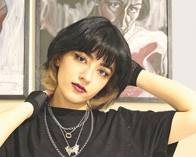 নিকা শাকারামি