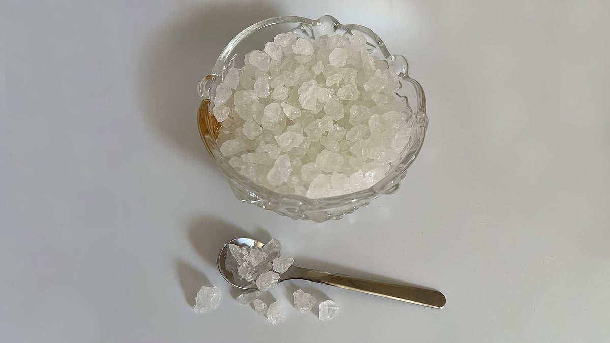 তালমিছরি শরীরের জন্য প্রয়োজনীয় শর্করা বা কার্বোহাইড্রেটের ভালো উৎস