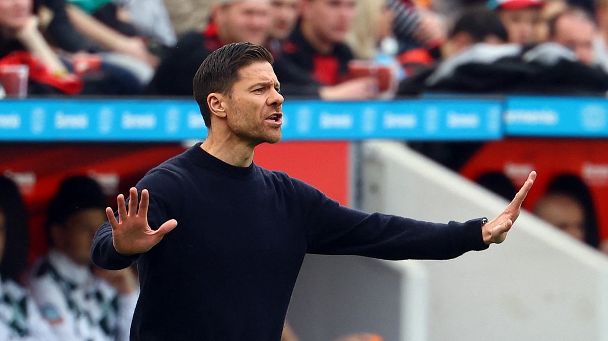 বায়ার লেভারকুসেন কোচ জাবি আলোনসো