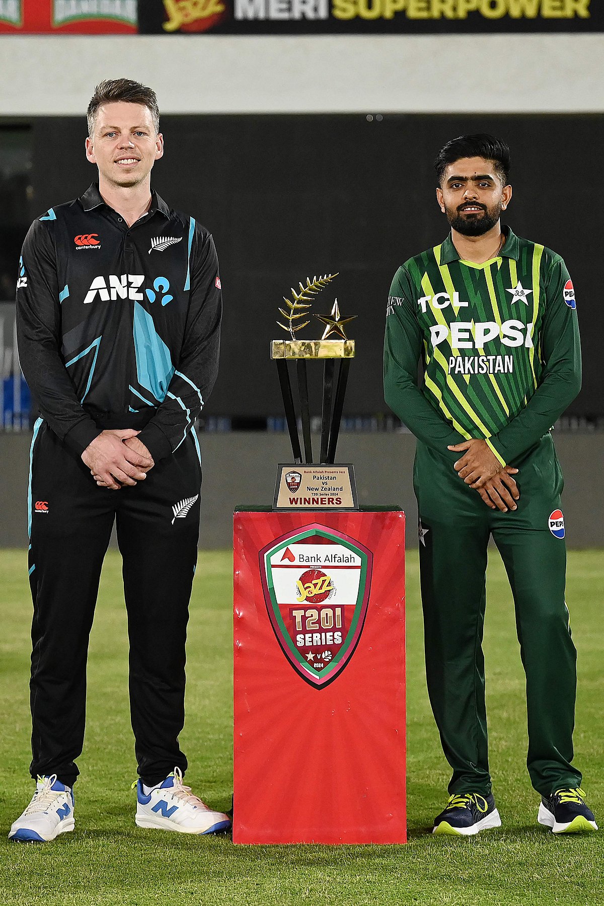 পাকিস্তান-নিউজিল্যান্ড টি-টোয়েন্টি সিরিজ শুরু হচ্ছে আজ