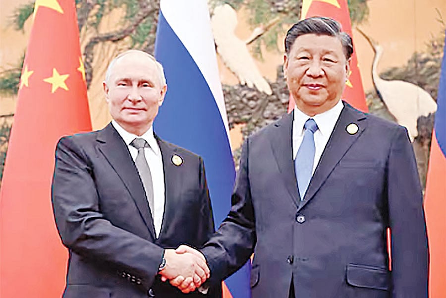 রাশিয়ার প্রেসিডেন্ট ভ্লাদিমির পুতিন ও চীনের প্রেসিডেন্ট সি চিন পিং