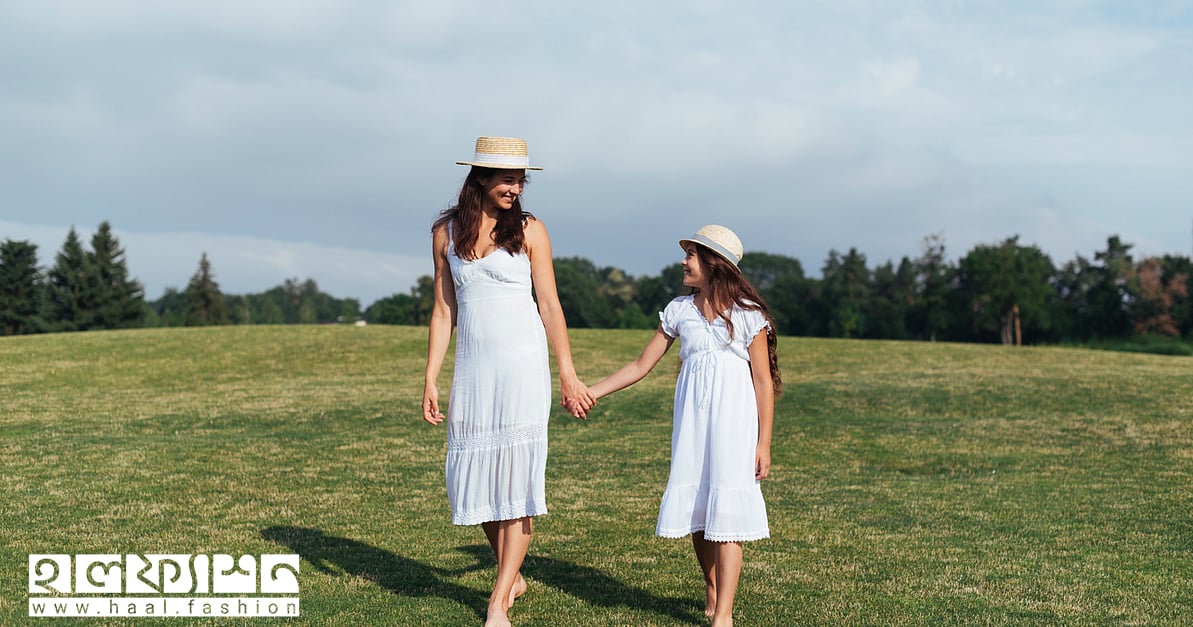 Rus porno yulduzlar katalogi Bossning kabinetida jinsiy aloqa